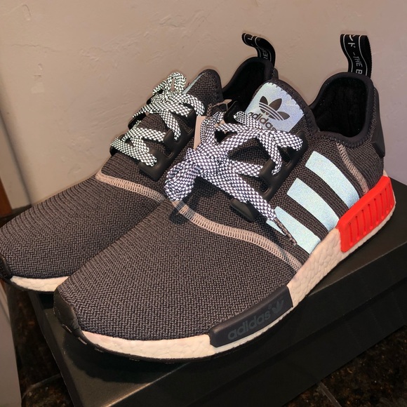 Details zu ADIDAS NMD R1 GREY GREY SOLAR RED SCHUHE SNEAKER Details zu ADIDAS NMD R1 GREY GREY SOLAR RED SCHUHE SNEAKER